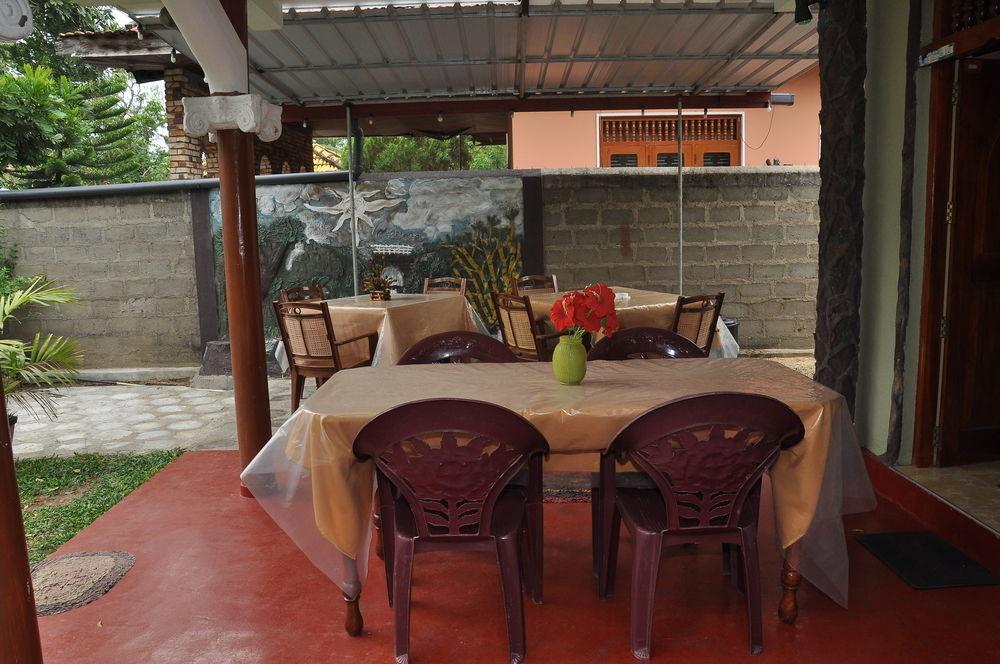 Sanoga Holiday Resort Тисамахарама Екстериор снимка