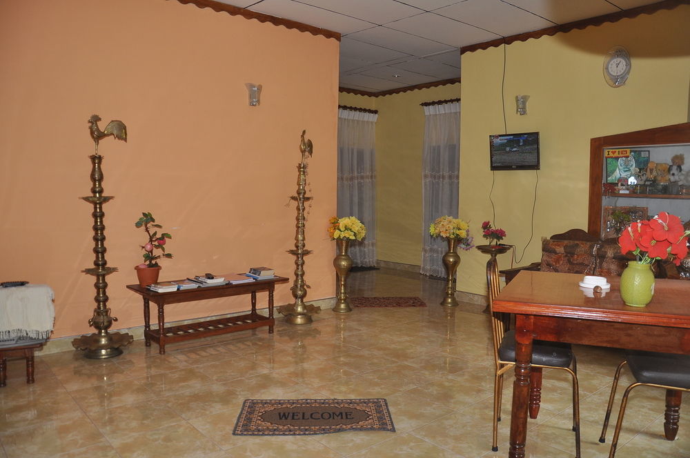 Sanoga Holiday Resort Тисамахарама Екстериор снимка