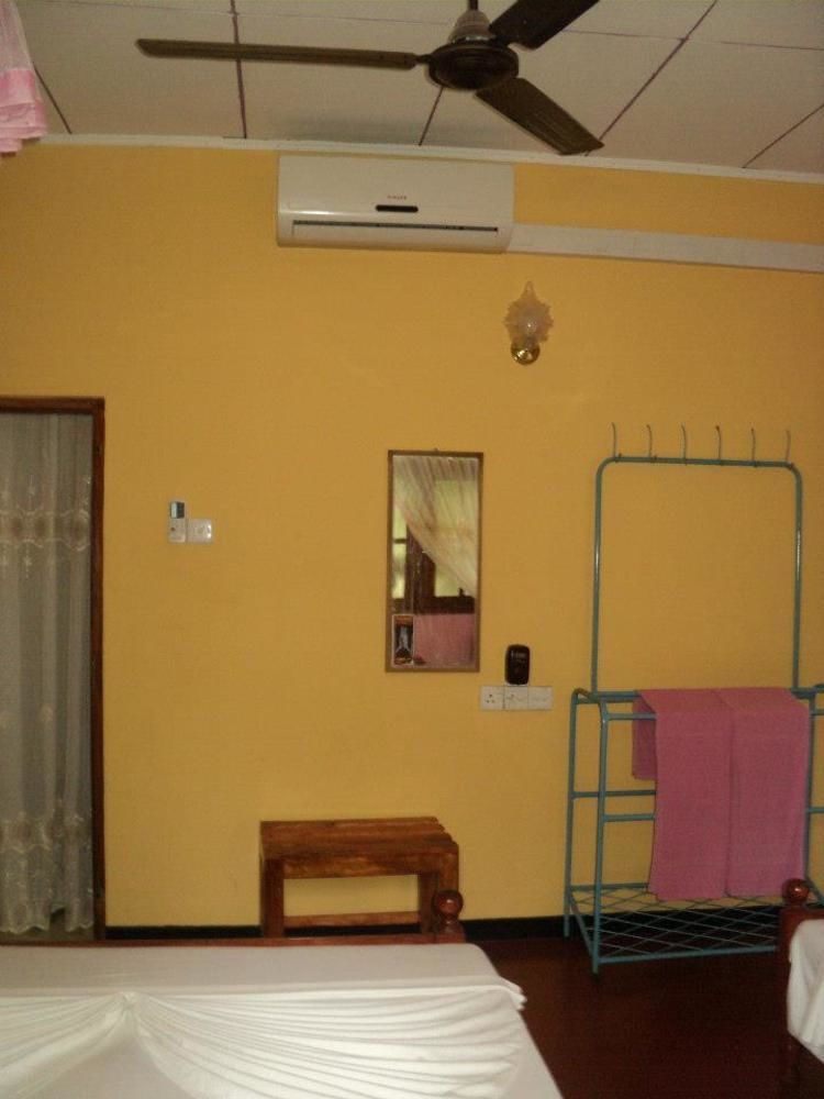 Sanoga Holiday Resort Тисамахарама Екстериор снимка