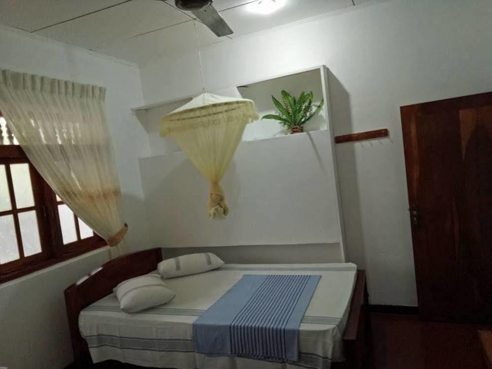 Sanoga Holiday Resort Тисамахарама Екстериор снимка