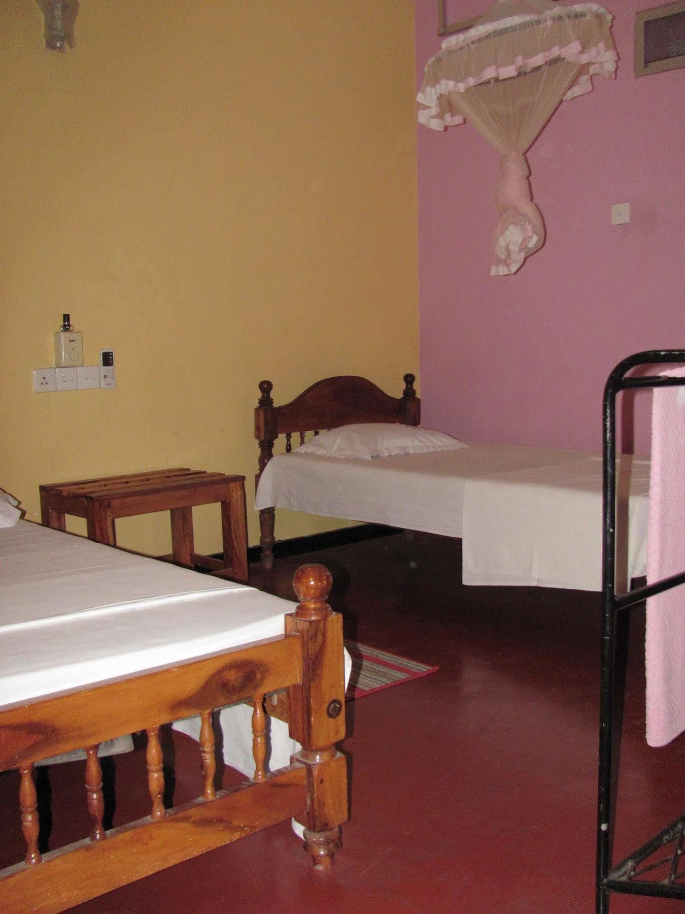 Sanoga Holiday Resort Тисамахарама Екстериор снимка
