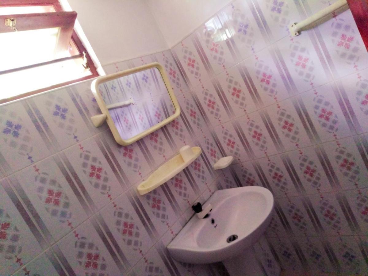 Sanoga Holiday Resort Тисамахарама Екстериор снимка